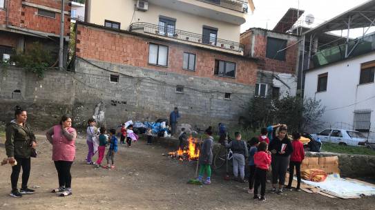 Albanië Comité Huizen gaat noodhulp verlenen in getroffen aardbevingsgebied